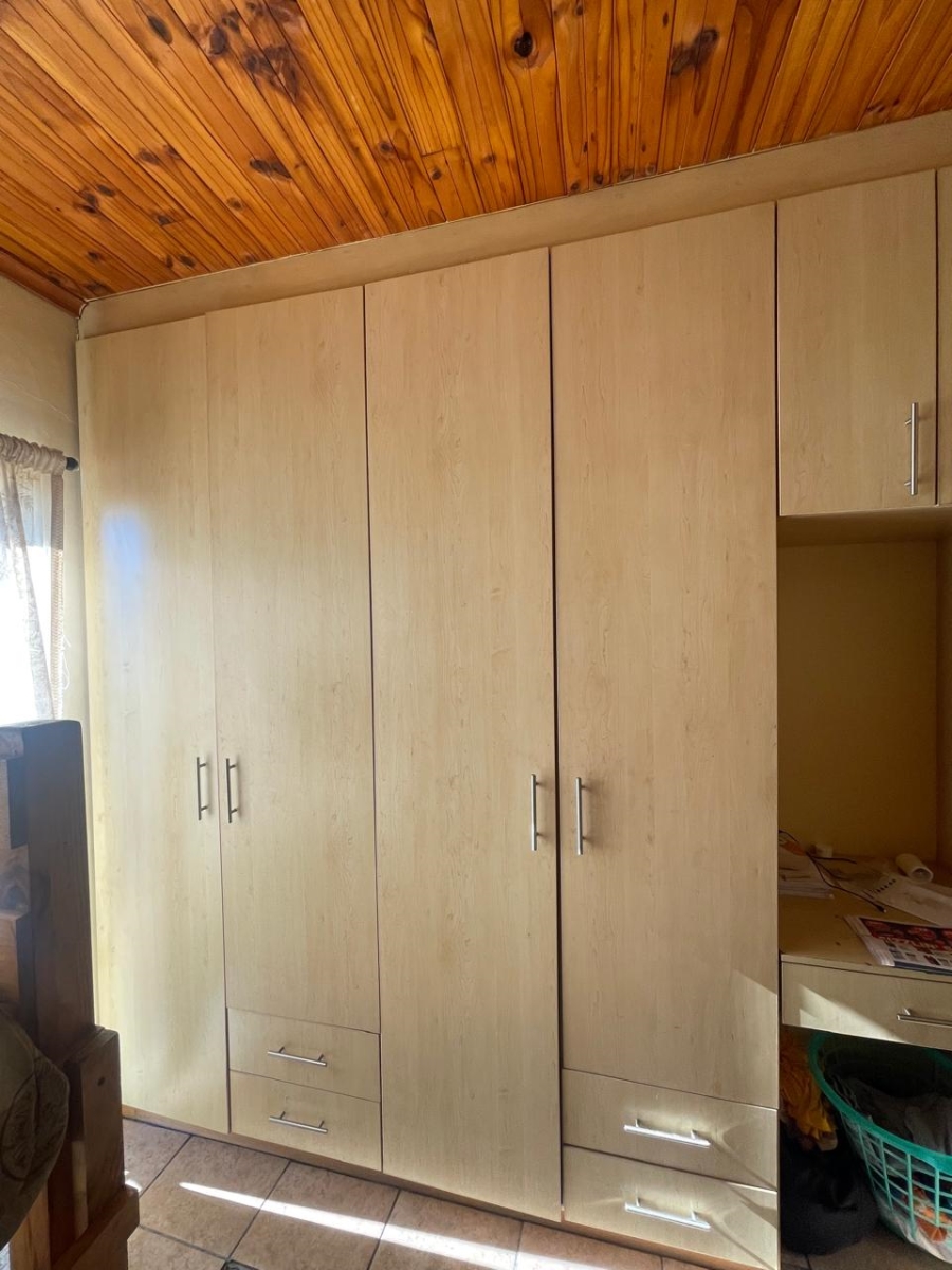 4 Bedroom Property for Sale in Idasvallei Western Cape